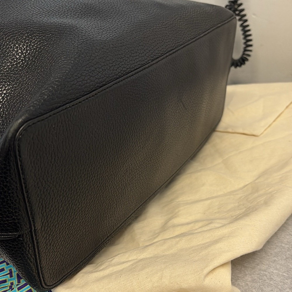 Tory Burch Perry Black large Tote Bag EUC🖤 - Picture 7 of 17